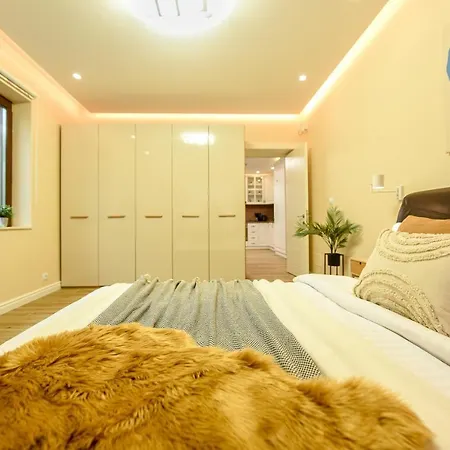 Apartment Green Leafy - Ideal 2 Bedroom Brasov