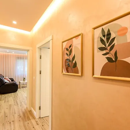 Green Leafy - Ideal 2 Bedroom *